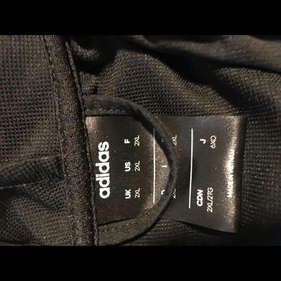 Men’s Addidas windbreaker - Picture 2 of 2